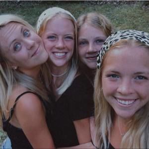 Meet your Posher, Anne